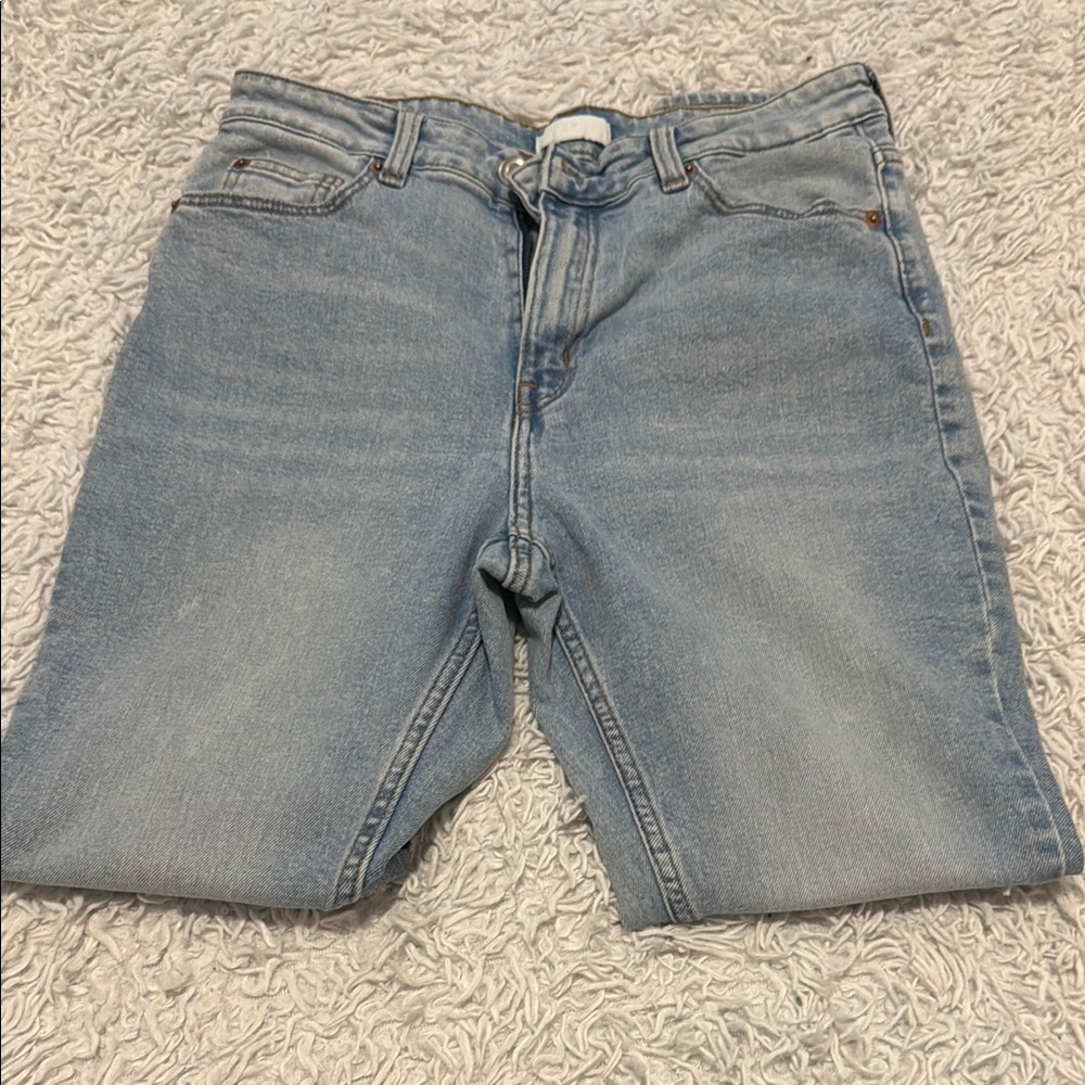 H&M Classic Light Blue Jeans